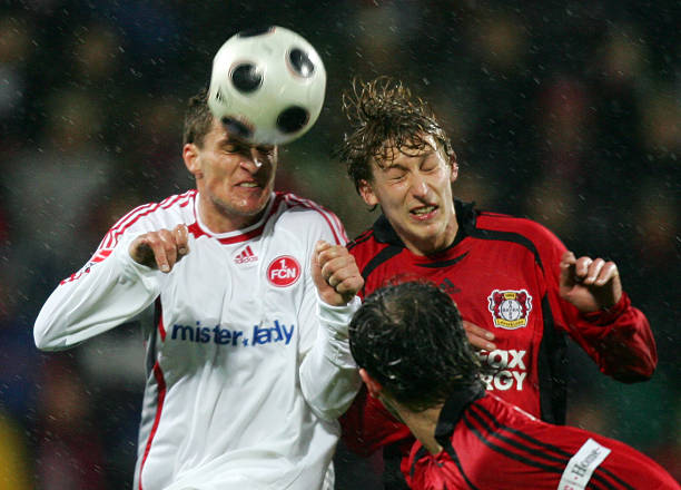 轻松将球送 轻松将球送