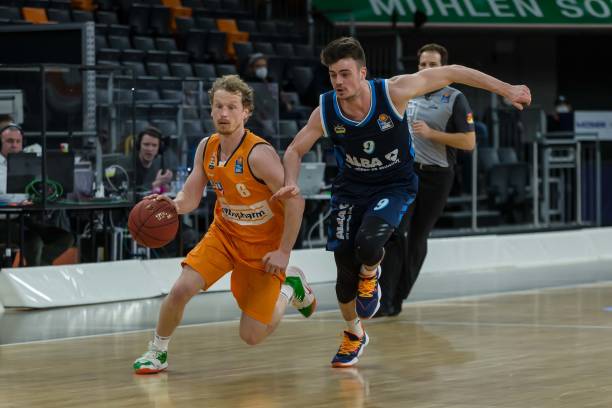 也因为伦敦 也因为伦敦