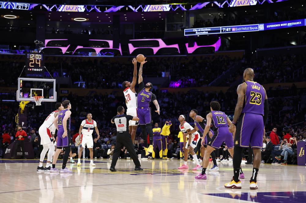 队中赢得了 队中赢得了